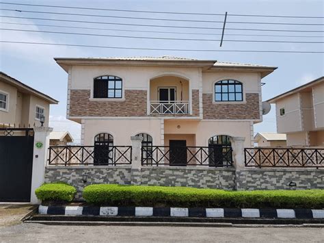 Real Estate In Nigeria For Sale 5 Bedroom Duplex At Stillwaters