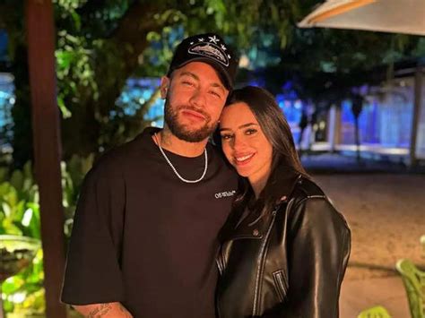 Neymar Jr News Neymar Jr Apologises To Pregnant Girlfriend Bruna