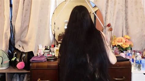 Brush My Hair Amateur Amateur Porn Feat Raven Willow By Faphouse