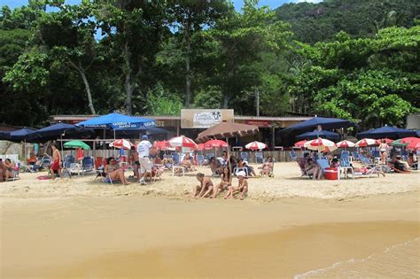 Praia Das Laranjeiras Em Balne Rio Cambori Para So Dos Turistas Vem