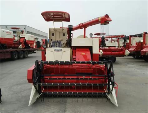 Lovol Hp Agricultural Harvesting Machine Combine Harvester Suppliers