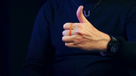 20 Easy Magic Tricks with Everyday Objects