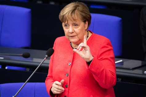 Merkel Hagamos Que Europa Vuelva A Ser Fuerte