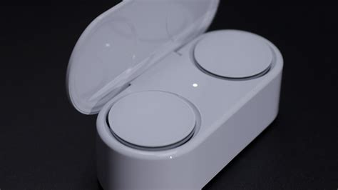 Surface Earbuds :: Behance