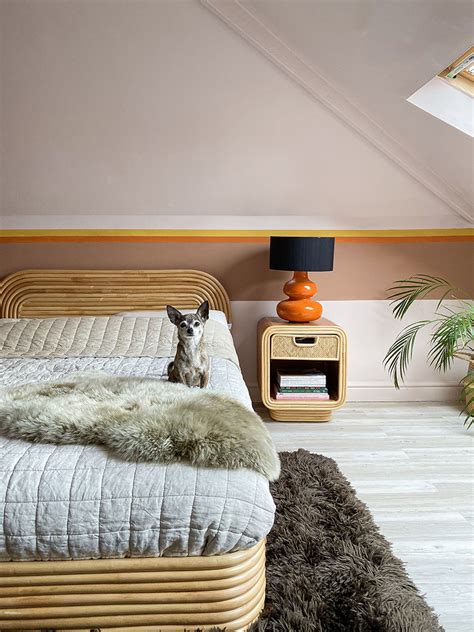 Creating a rental-friendly pink and orange 70s master bedroom