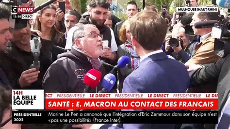 Regardez L Change Tendu Entre Le Pr Sident Emmanuel Macron Et Des