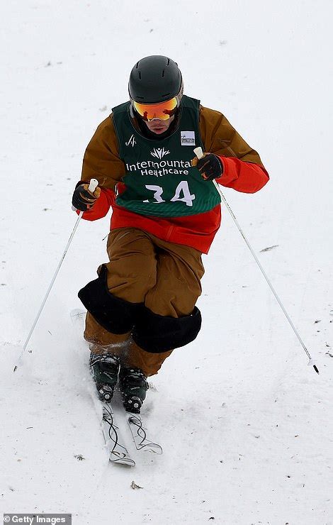 Terrifying Moment Mogul Skier Gets Knocked Out Cold On A Jump Daily