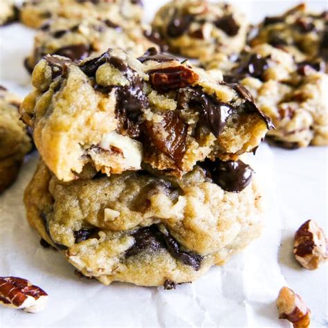 Chewy Chocolate Chip Pecan Cookies Gastronotherapy