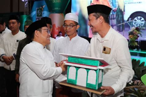 Fantastis Fraksi Pkb Dprd Jatim Salurkan Bantuan Rp Miliar Untuk Nu