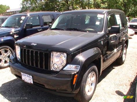 Brilliant Black Crystal Pearl Jeep Liberty Sport X