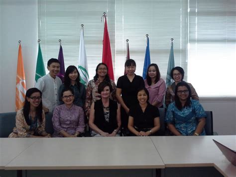 Workshop Bagi Pengajar Di Fakultas Psikologi UC Universitas Ciputra