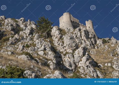 Rocca Calascio In Abruzzo Italy Stock Image Image Of Rocca Abruzzo