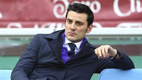 Napoli Calcio Si Riparte Con Montella