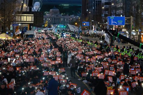 토요일 서울 도심 곳곳 대규모 집회교통혼잡 예상 서울경제