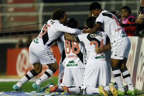 Vasco bate Ituano e confirma acesso à Série A de 2023 Gazeta Esportiva