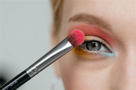 Mascara On Eyelashes · Free Stock Photo