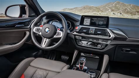 BMW X4 M Interior Layout & Technology | Top Gear