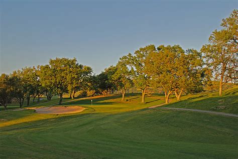 Golf - Chalk Mountain Golf