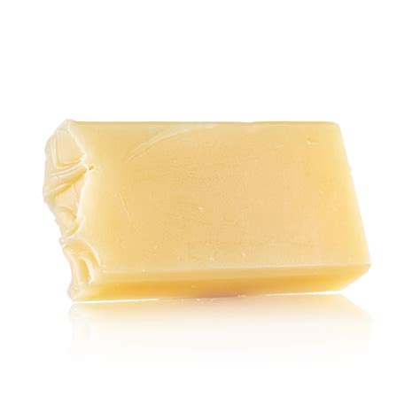 Plant-based oil made to seal in moisture for softer skin and healthy