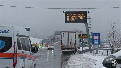 Cronaca Meteo Diretta Neve Disagi Sulla A Torino Savona Tratto