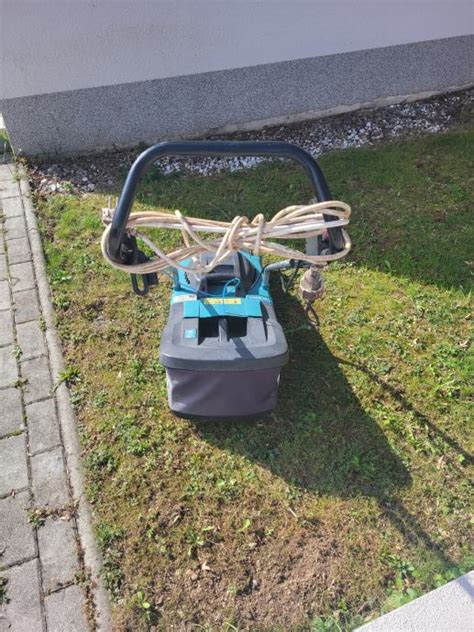 Makita kosilnica ELM3311