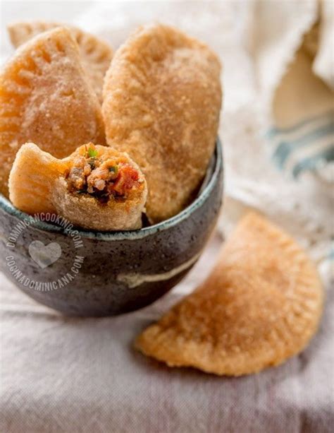 Empanadas De Yuca Puertorriquenas