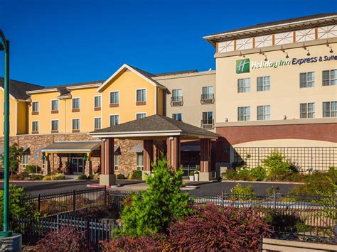 Holiday Inn Express & Suites Gold Miners Inn-Grass Valley Hotel by IHG