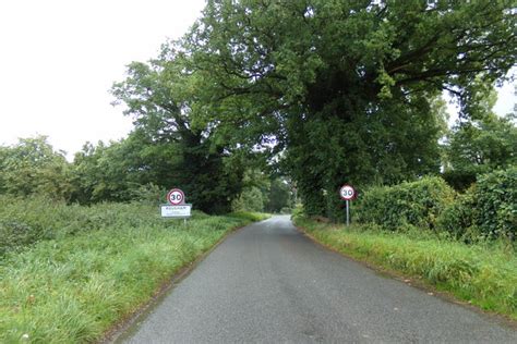 Entering Rougham On Ipswich Road Geographer Cc By Sa 2 0 Geograph