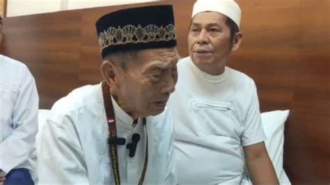 Mbah Harjo Calon Haji Tertua Asal Indonesia Usia 1 Abad Lebih Berdoa