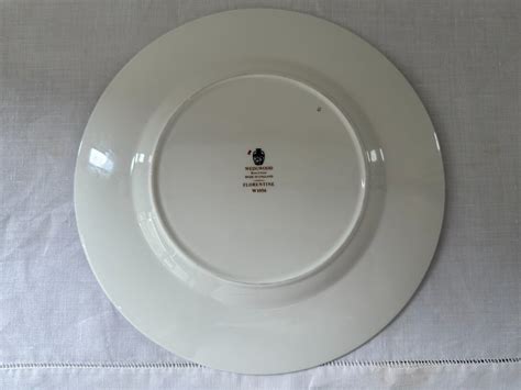 Wedgewood Salad Plates Florentine Dark Blue 9 Inches 23cm Good