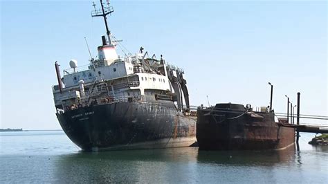 Abandoned Cargo Ship Listing In Lac Saint Louis Prompts Fears Of Spill