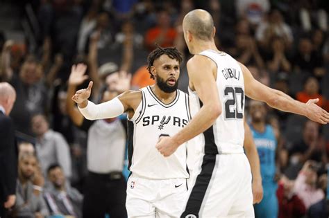 San Antonio Vs Charlotte Final Score Spurs Bench Comes Alive To Beat