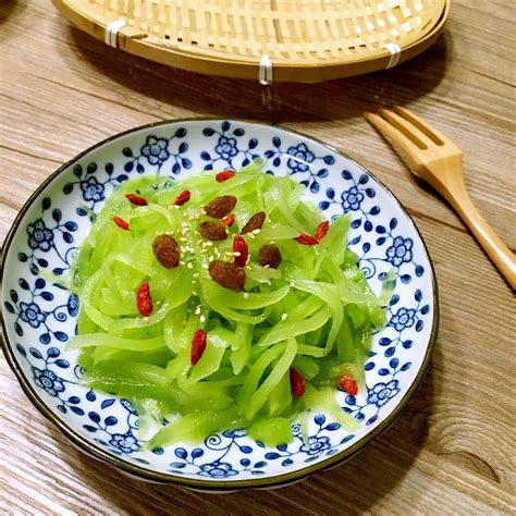 凉拌莴笋怎么做凉拌莴笋的做法眉眉健康厨房豆果美食