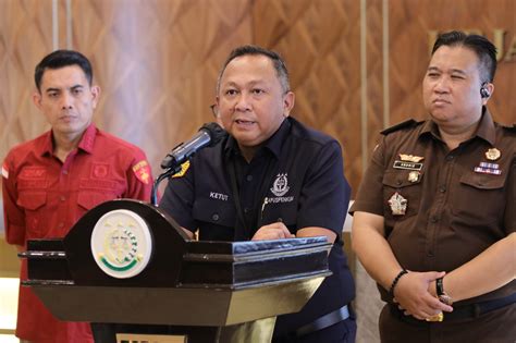 Kejaksaan Agung Memeriksa 3 Orang Saksi Terkait Perkara Impor Gula PT