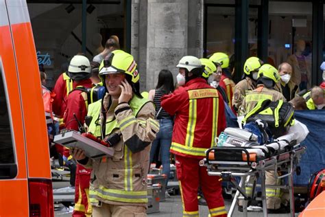 Al Menos Un Muerto Y Varios Heridos En Un Atropello M Ltiple En Berl N