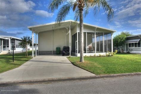 Barefoot Bay - Sebastian, Florida | Neighborhoods.com