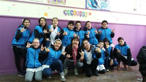 Escuela 20 De 9 Dr Carlos M Biedma Los Hermosos Egresados Tienen Campera