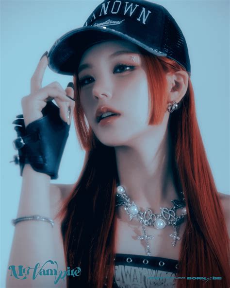 231229 Itzy Mr Vampire Yeji Concept Photos Ryeji