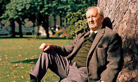 4 Libros de J R R Tolkien Tierras fantásticas e increíbles personajes