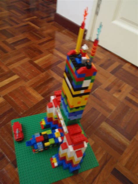 BUANASENI: LEGO TOWER I