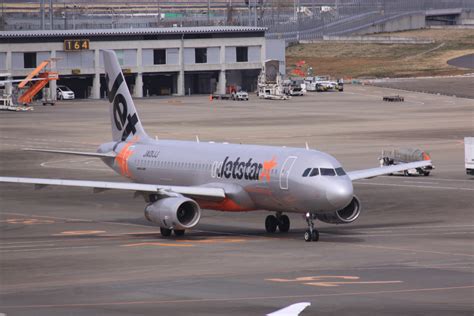 ジェットスター・ジャパン Airbus A320 Ja01jj 成田国際空港 航空フォト By けいとパパさん 撮影2017年03月04日