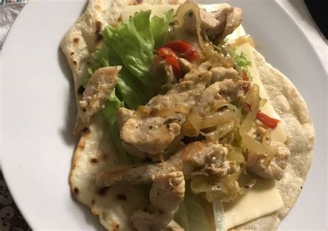 Burritos 🌯 De Pollo Con Masa Casera Receta De Laura Alberti Cookpad