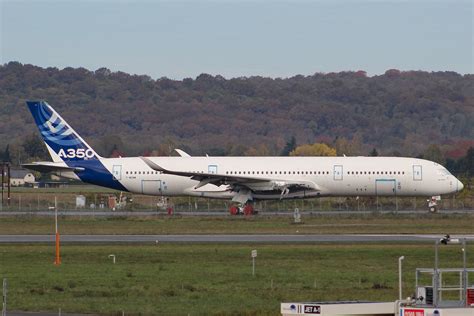 F Wznw F Wznw Airbus A At Tarbes Lourdes Flickr