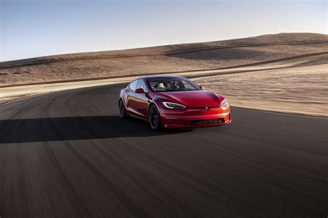 2022 Tesla Model S Plaid Records Unreal 0 60 Mph Time