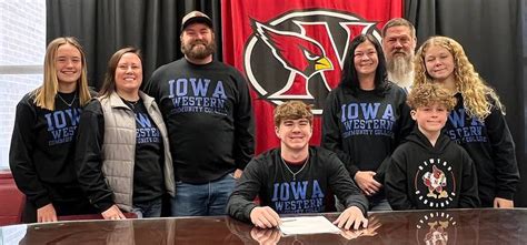 Newtons Hammons Chooses Iowa Western Football Newton Daily News