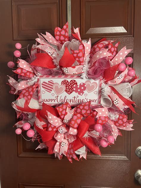 valentine's wreath ideas 10