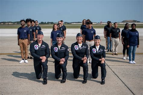 DVIDS Images Thunderbirds Blast Over Andrews Air Show Image 10 Of 20