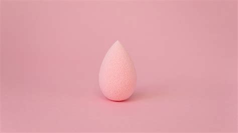 Heres The Best Way To Clean A Beautyblender For A Spotless Sponge