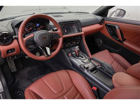 2024 Nissan GT-R: 108 Interior Photos | U.S. News