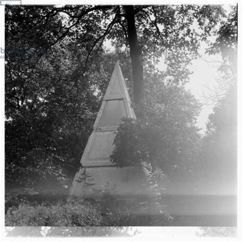 Image Of Pyramid Tomb In St Anne S Churchyard Limehouse Mid 1950 S